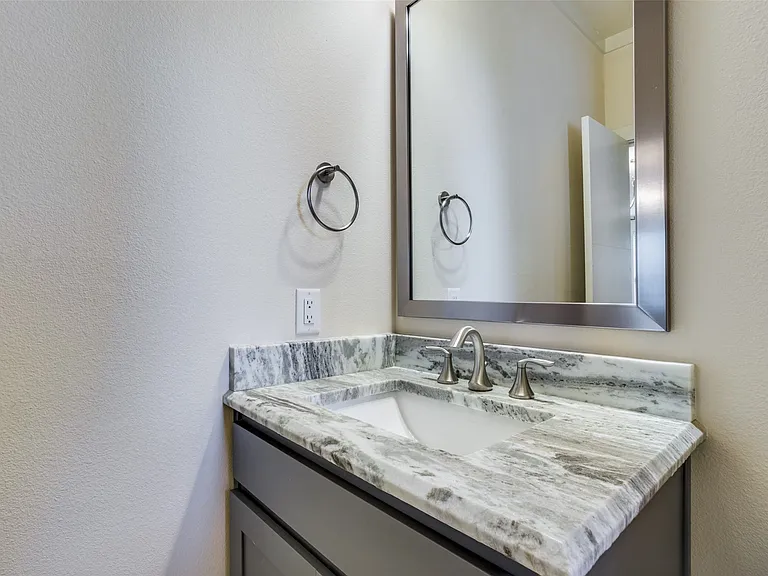 4316 Hartford St #31 — Photo 13