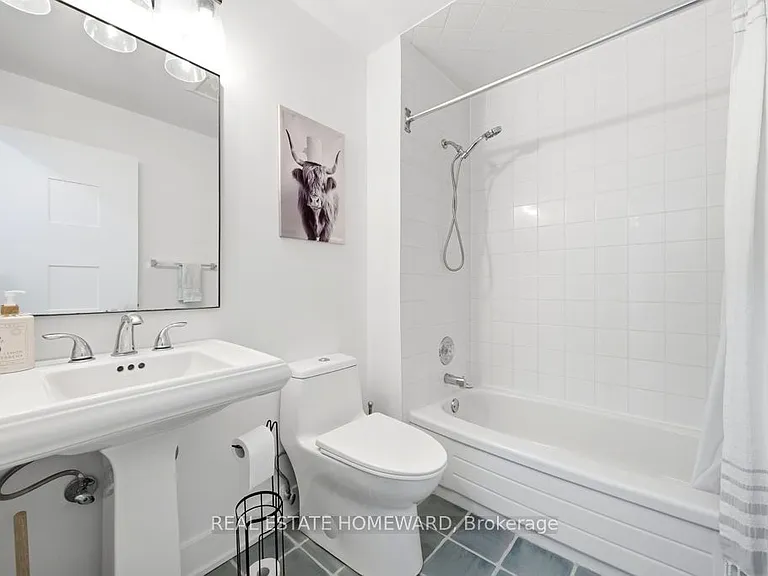 170 Harrison Dr — Photo 35