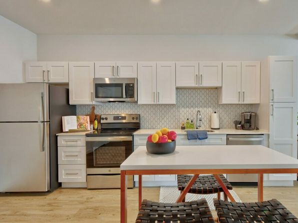1625 Lehigh Pkwy E #2-404