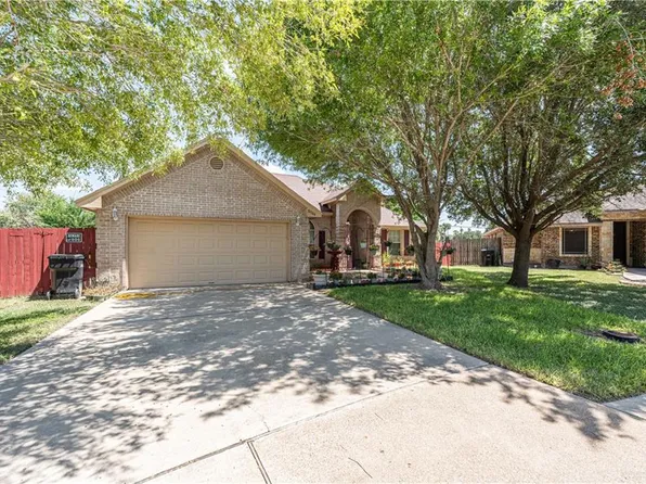 8906 N 36th Ln, McAllen, TX 78504