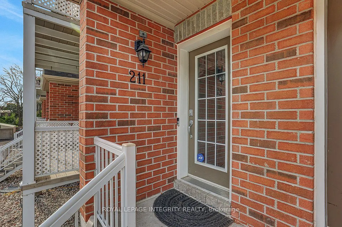2 bed, $2,350 — Photo 2