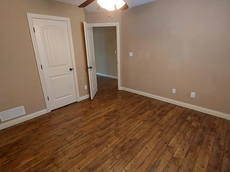 5000 Loyalist Ln — Photo 14