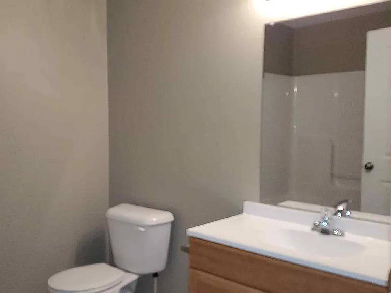 611 W Market St #A — Photo 7