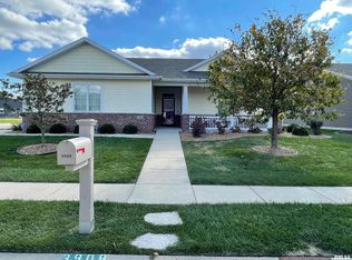 3908 Waterstone Way, Springfield, IL 62711