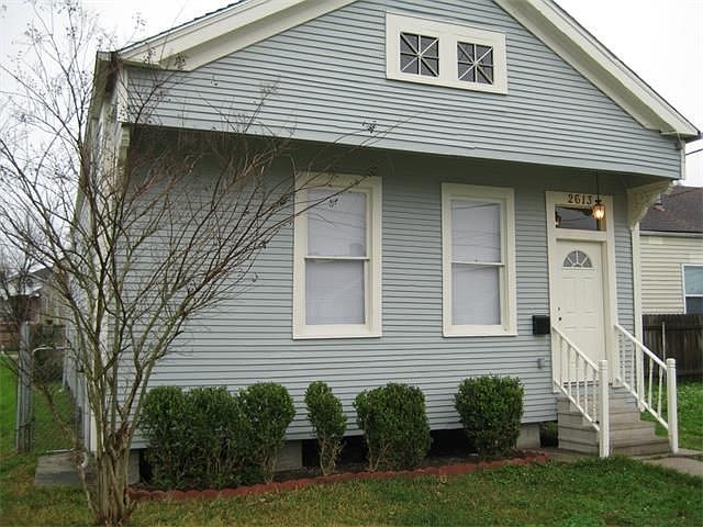 1st image of 2613 Upperline St