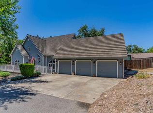 2751 Vista Del Lago Dr, Valley Springs, CA