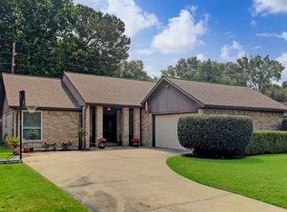 5206 Pine Cliff Dr, Houston, TX 77084