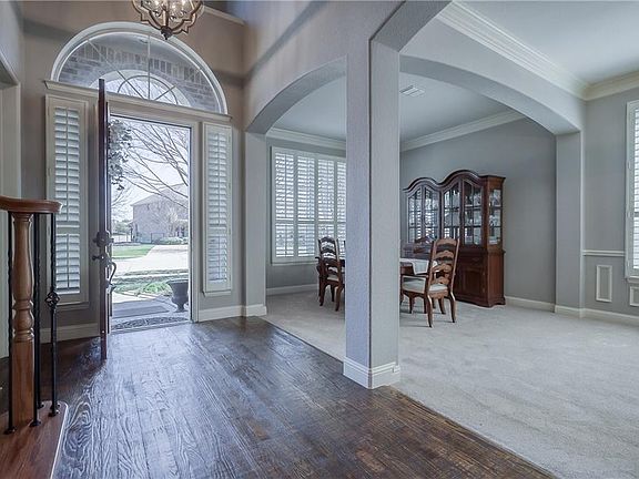 3rd image of 11091 Southwyck Dr