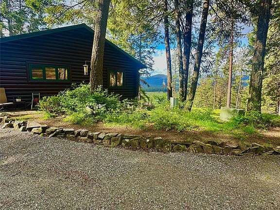 2nd image of 1519 Blue Slide Rd