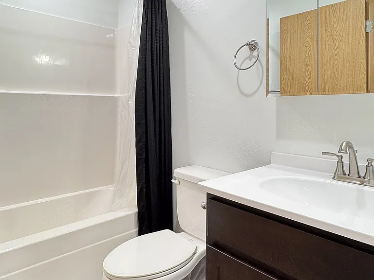 2751 Stone Pointe Ct #8 — Photo 6