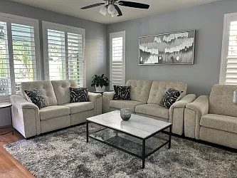 352 Roxanne Ln Photo 1
