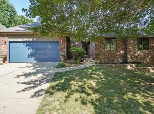 1917 S Woodbury Ave, Springfield, MO 65809