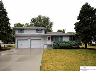 2509 Margo St, Bellevue, NE 68147