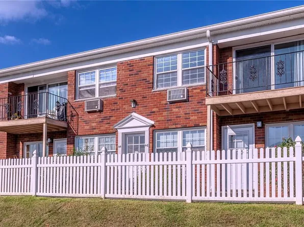 6 Colonial Road, Beacon, NY 12508