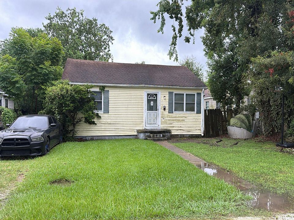 1st image of 1306 Clay St