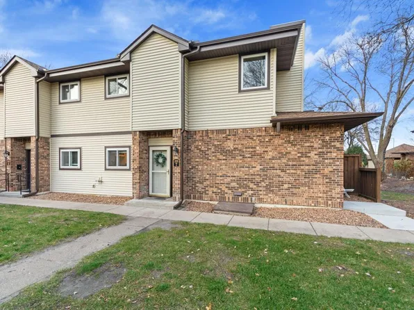 320 Ford Rd Unit 7, Saint Louis Park, MN 55426