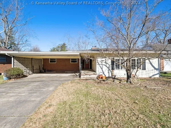 2525 E Parkview Dr, Saint Albans, WV 25177