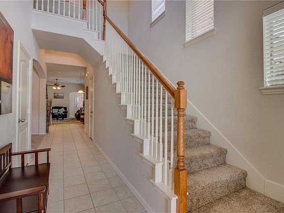 3rd image of 440 Marshall Way