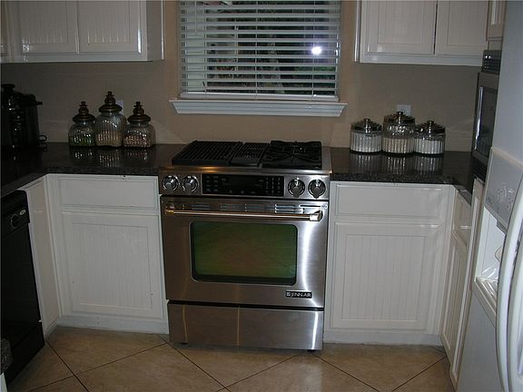 4th image of 13604 Caldwell Dr APT 60