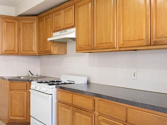 2nd image of 4336 De Reimer Ave Floor 1