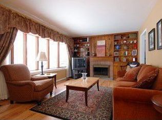 1705 Driving Park Rd, Wheaton, IL 60187