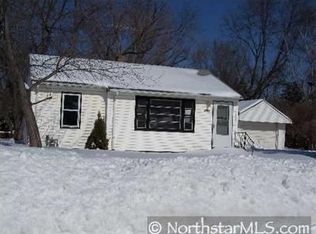 1461 Belmont Ln E, Maplewood, MN 55109