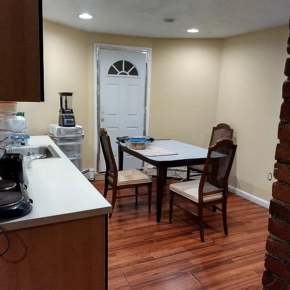 138 Devon St #BASEMENT — Photo 5