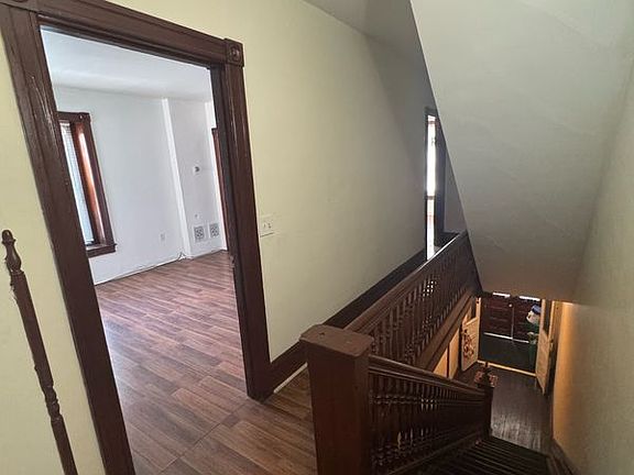 5th image of 1501 W Turner St #2