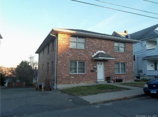 31 Chambers St, Waterbury, CT 06708