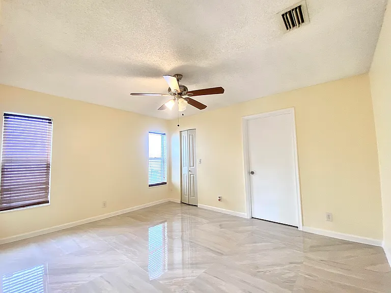 5314 Blueberry Hill Ave — Photo 8