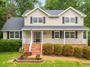 1913 Light Tower Cir, Hixson, TN 37343