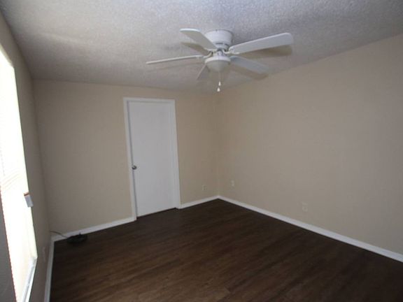 4th image of 5 N Edgewood Cir #C