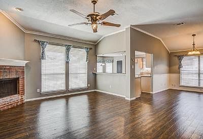 3rd image of 1108 Lake Haven Dr