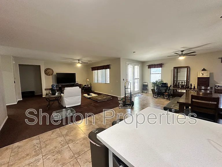 30311 W Whitton Ave — Photo 4