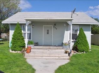 375 3rd St W, Hansen, ID 83334