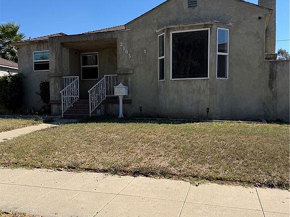 2nd image of 2105 Easton St