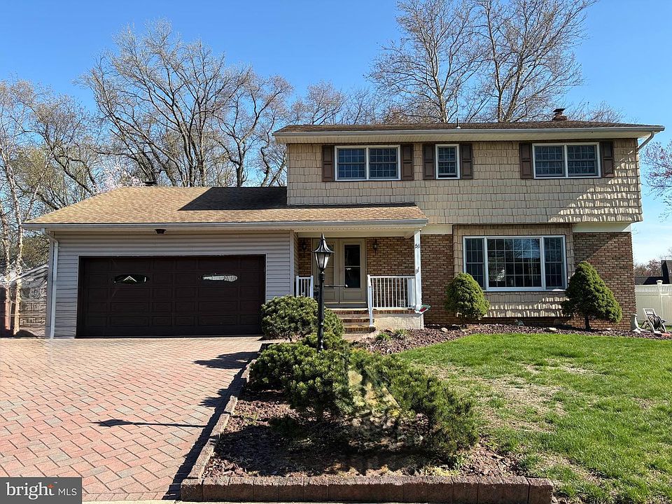 1st image of 51 Bolton Rd