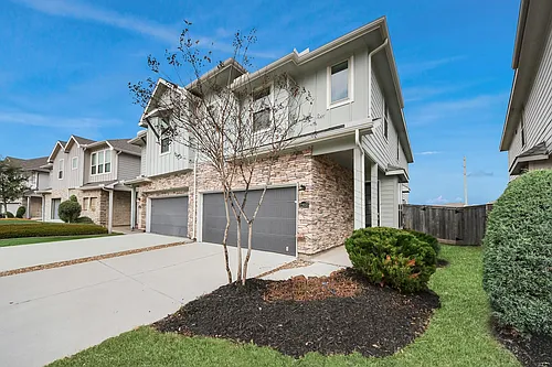 22658 Sutherland Bend Ln Photo 1