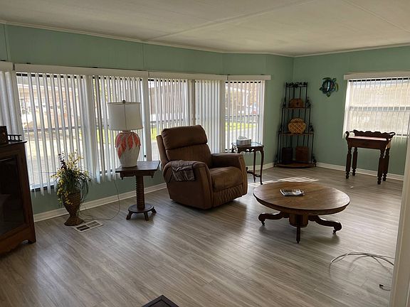 4th image of 435 16th Ave SE Lot 537