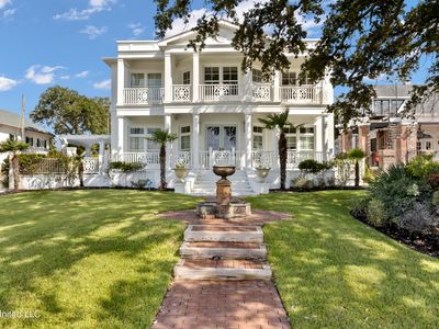 1016 Beach Blvd, Biloxi, MS, 39530