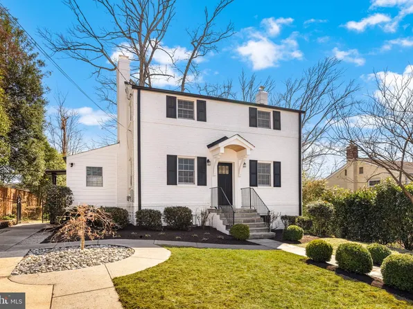 2612 Spencer Rd, Chevy Chase, MD 20815
