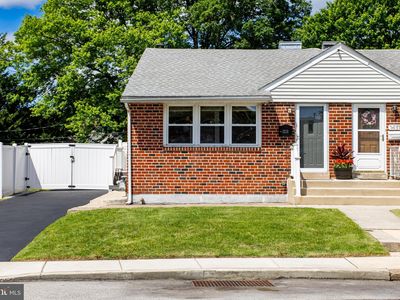 1636 Adams Ave, Prospect Park, PA, 19076