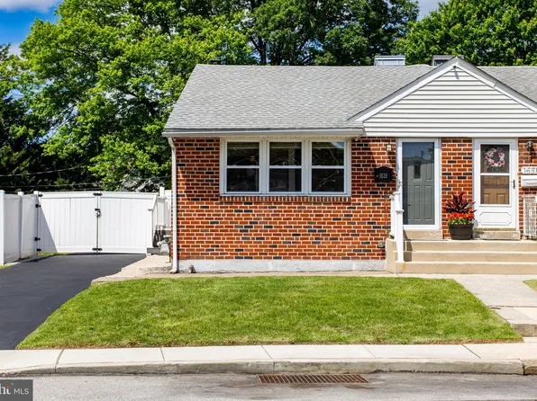 1636 Adams Ave, Prospect Park, PA 19076