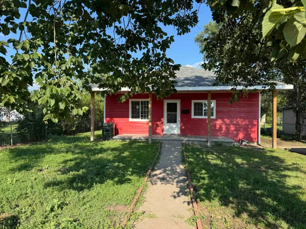 1606 N Taylor St, Lexington, NE 68850