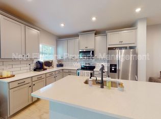 12079 Calvesta St, Jacksonville, FL 32256