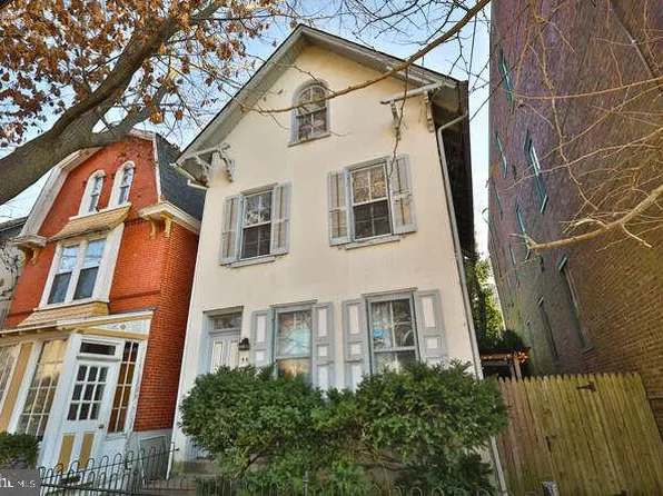 46 W Queen Ln, Philadelphia, PA 19144