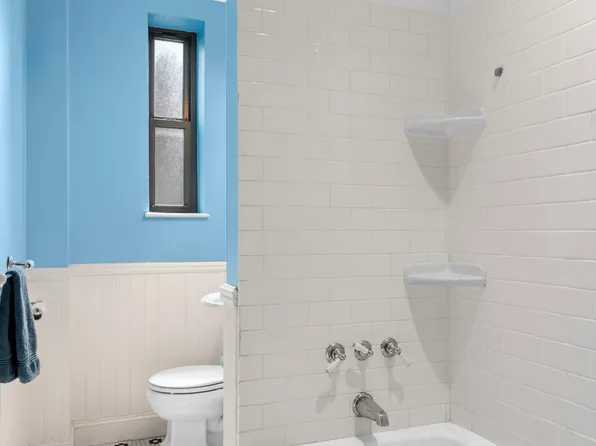 50 Park Terrace East image 7 of 7