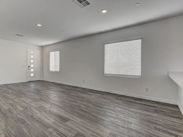 222 Palisade Falls Ave — Photo 18