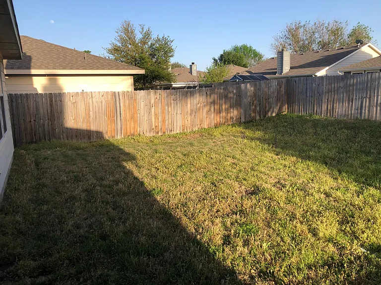 9605 Woodrow Wilson Dr — Photo 19