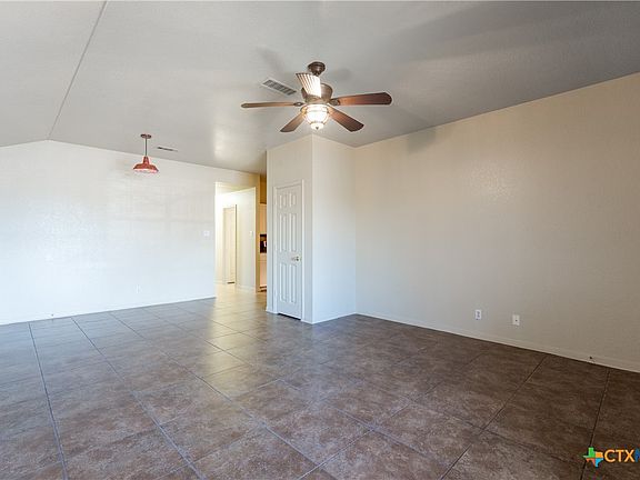 4th image of 5301 Morning Glen Ln